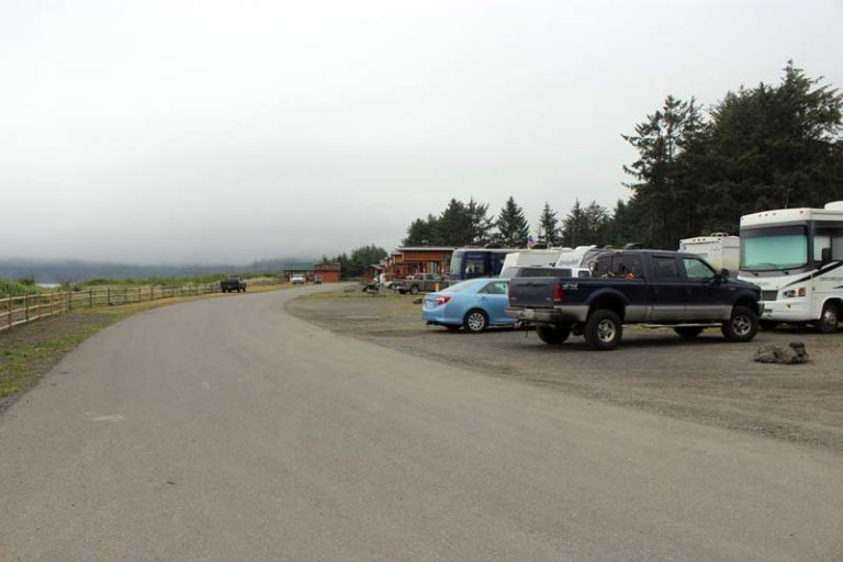 Neah Bay Camping at Hobuck Beach Oceanfront Resort