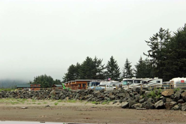 Neah Bay Camping at Hobuck Beach Oceanfront Resort